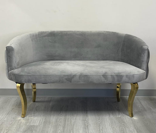 Fay Loveseat (Silver/Gold)