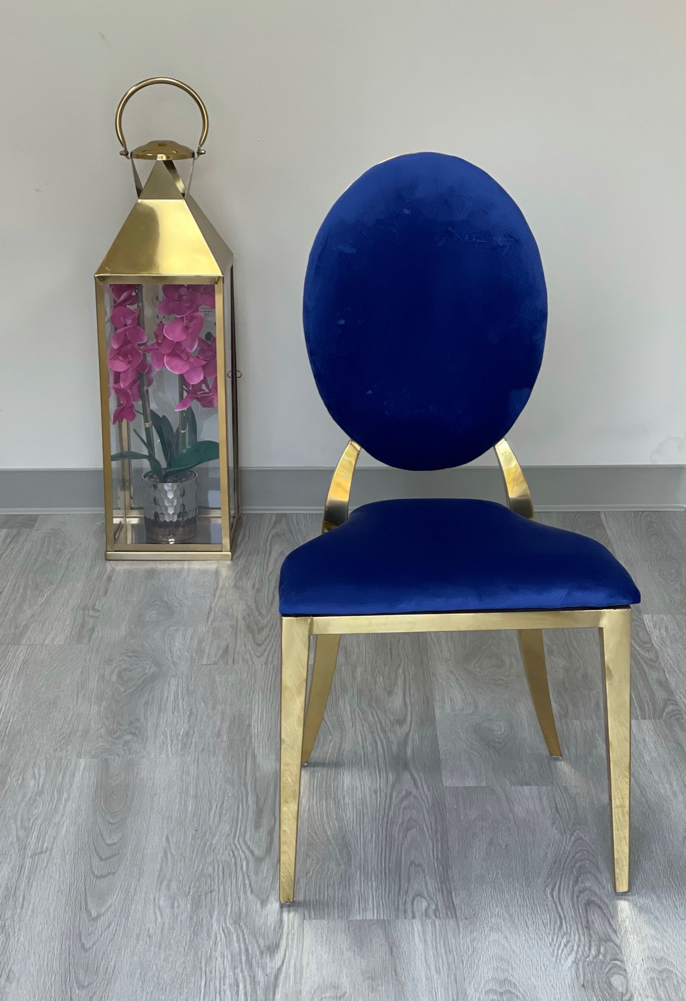 Tiffany Lux Chair (Blue)